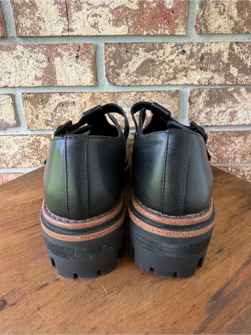 Korks Vega Mary Jane Loafers Women’s Size 10 Excellent Condition!